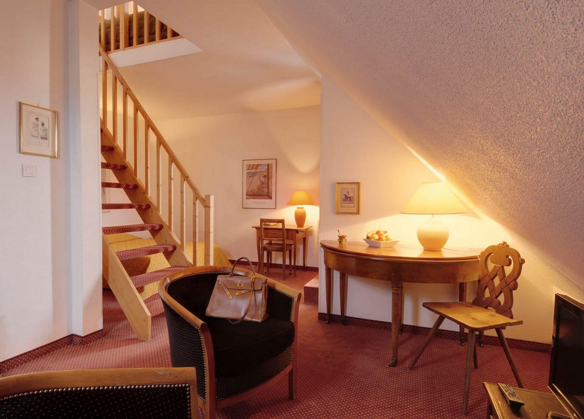 Les Jardins D'Adalric Hotel Obernai Luaran gambar