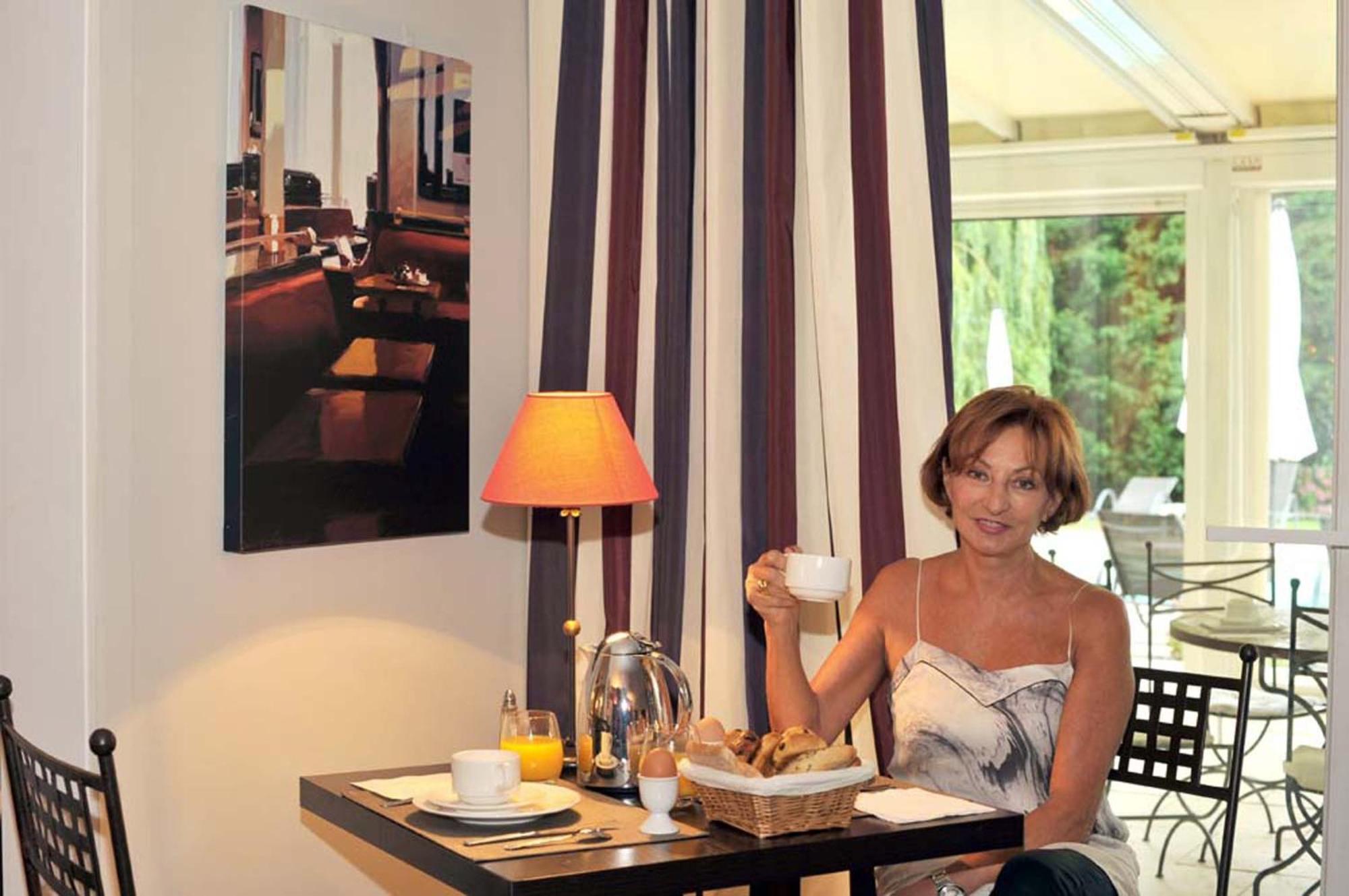 Les Jardins D'Adalric Hotel Obernai Luaran gambar