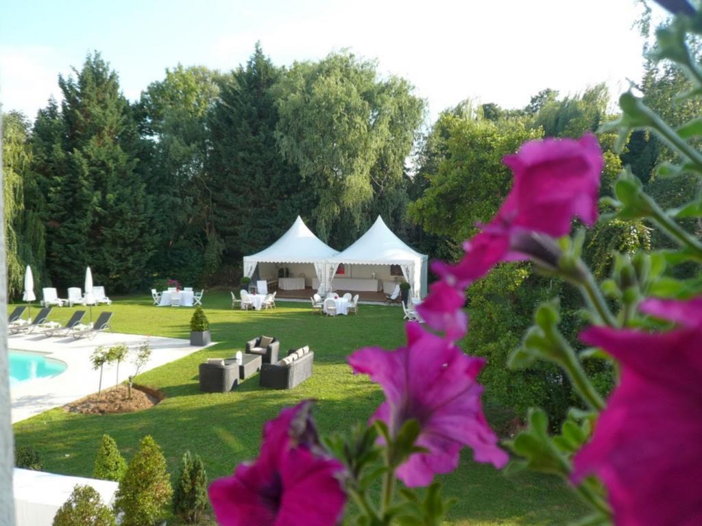 Les Jardins D'Adalric Hotel Obernai Luaran gambar